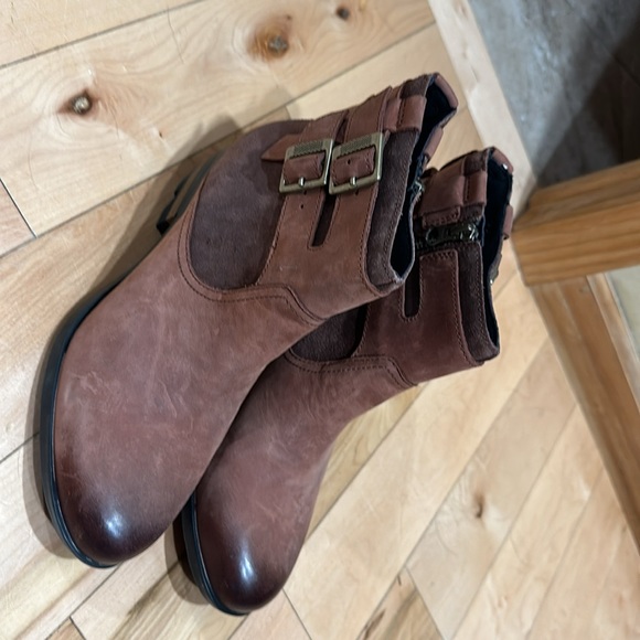 NEW Sorel Boots Booties sz 8 Waterproof - Picture 6 of 6